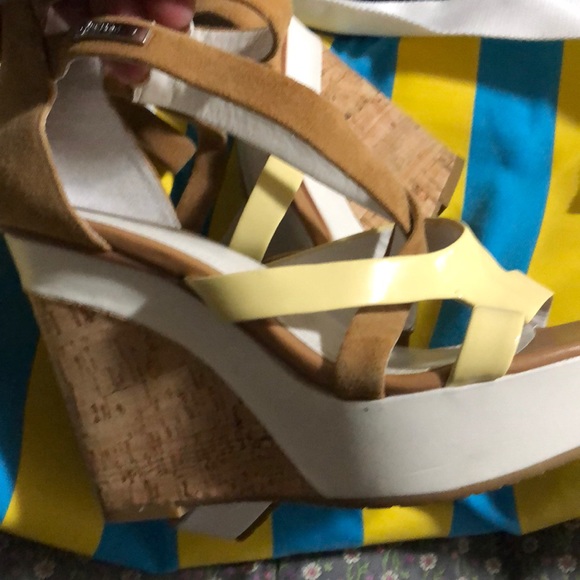 Wedges - Picture 2 of 6